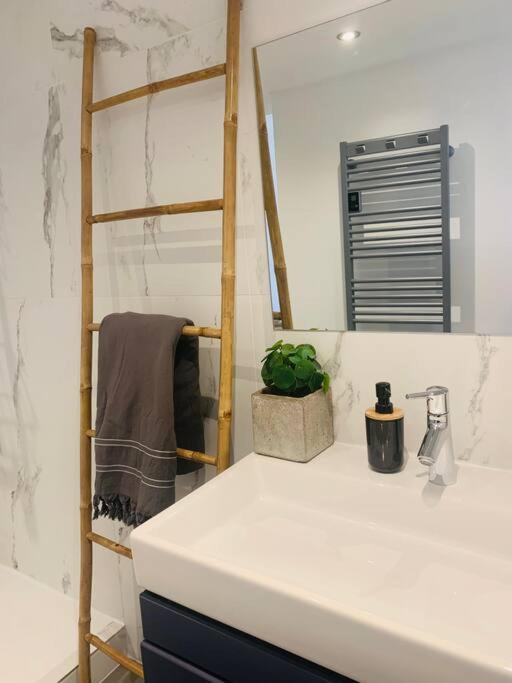 Appartement Design Sur Vauban - Clim Et Wifi Марсель Экстерьер фото